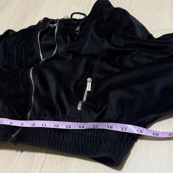 Guess Y2K Black Velour Jacket And Pants Tracksuit Set - Picture 6 of 15